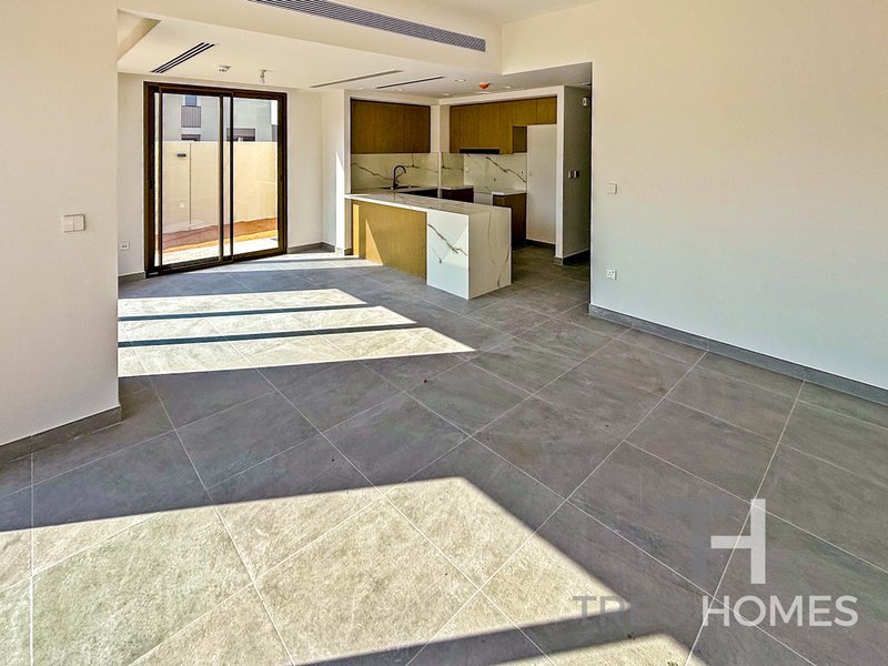 4 غرف نوم فيلا في دبي, UAE رقم 95980