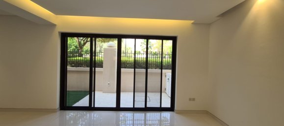 4 bedrooms Townhouse in Dubai Sports City, UAE No. 9507 7