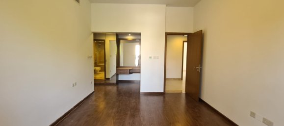 4 bedrooms Townhouse in Dubai Sports City, UAE No. 9507 13