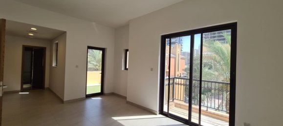 4 bedrooms Townhouse in Dubai Sports City, UAE No. 9507 8