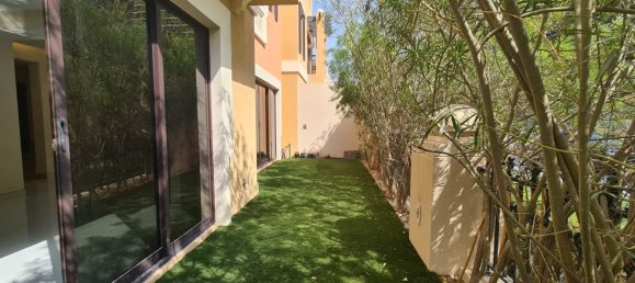 4 bedrooms Townhouse in Dubai Sports City, UAE No. 9507 26