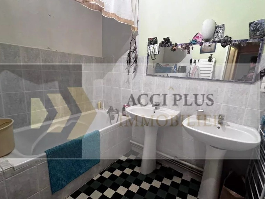 16 rooms Commercial property in Gard, France No. 292631