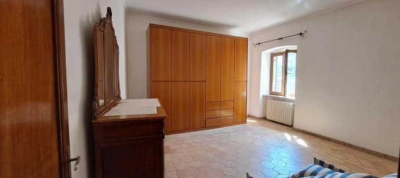 5 rooms Apartment in Amelia, Italy No. 137307 5