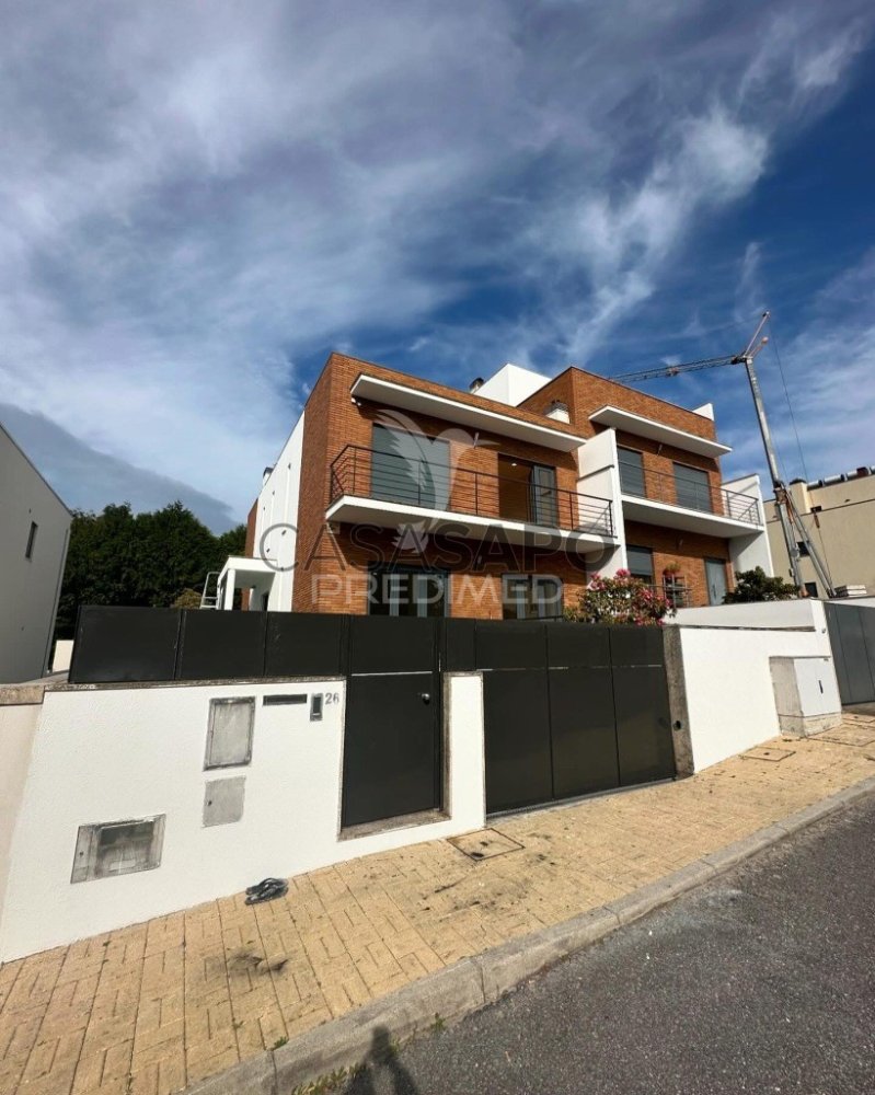 3 bedrooms House in Quarteira, Portugal No. 194834