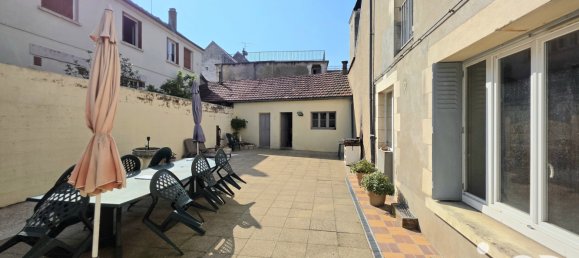 8 chambres Maison à Bonny-sur-Loire, France No. 265469 2