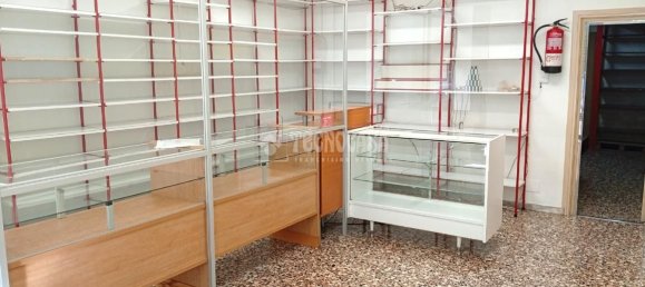 Imóvel comercial em Valladolid, Spain 68 m² N.º 80678 2