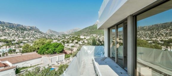 6 bedrooms Villa in Calpe, Spain No. 135605 10