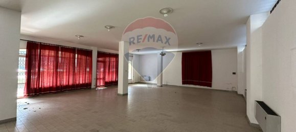 Propriété commerciale à Trescore Balneario, Italy 479m² No. 313779 9