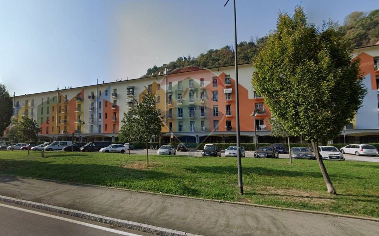 Propriété commerciale à Trescore Balneario, Italy 479m² No. 313779