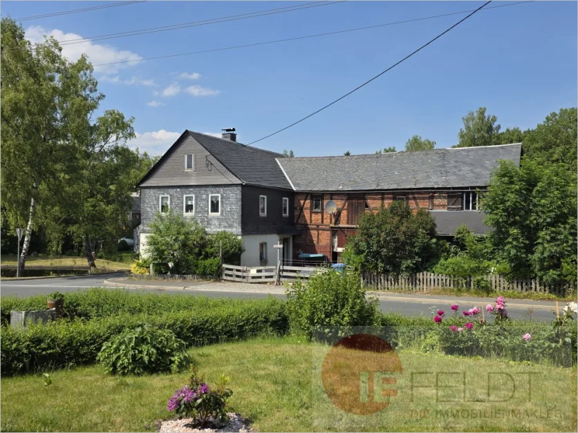 Дом с 5 комнатами в Зале-Орла, Германия № 265574