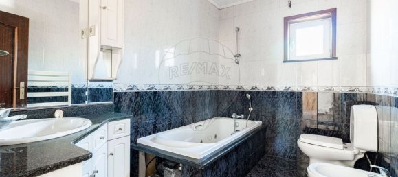 Casa de 4 dormitorios en Santa Maria da Feira, Portugal No. 47055 25