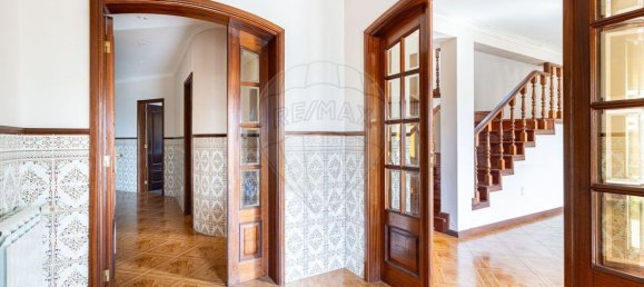 Casa de 4 dormitorios en Santa Maria da Feira, Portugal No. 47055 10