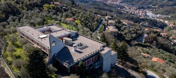 Gebäude in Leivi, Italy 2779m², Nr. 39196 41