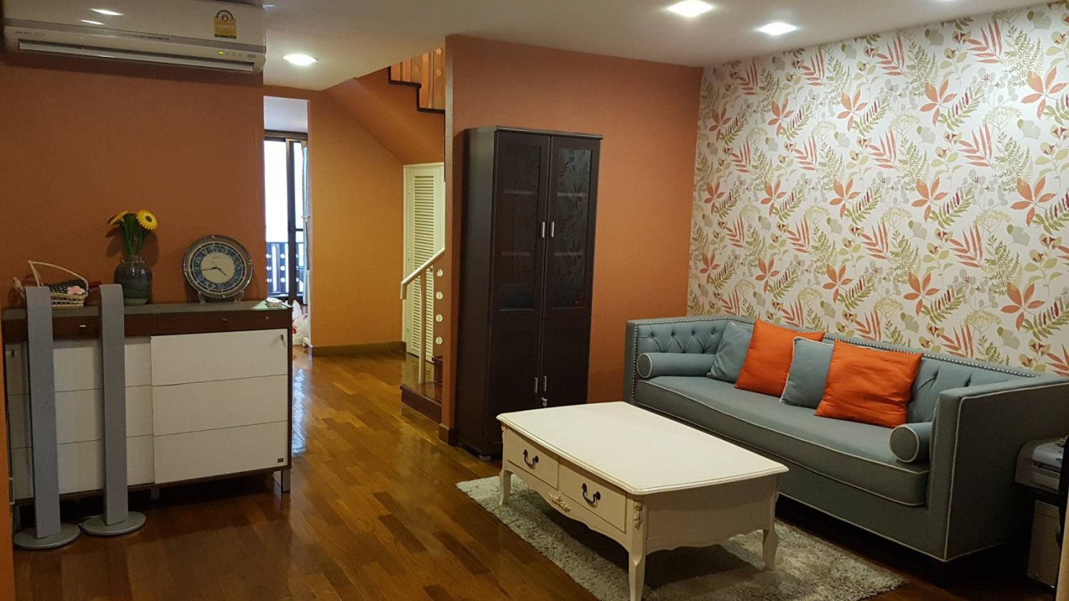 2 bedrooms Condo in Bangkok, Thailand No. 6785