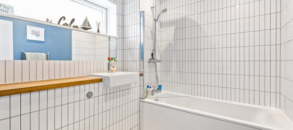 2 bedrooms House in Coulsdon, United Kingdom No. 1000 33