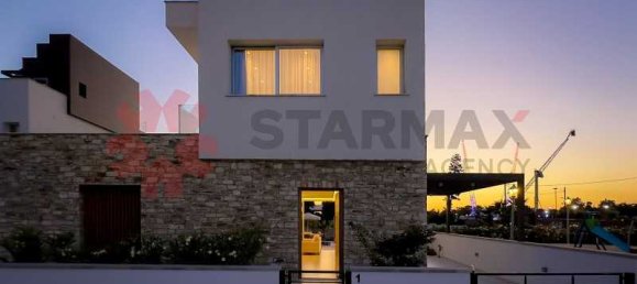 Вилла с 4 спальнями в Айя Напа, Кипр № 67296 2