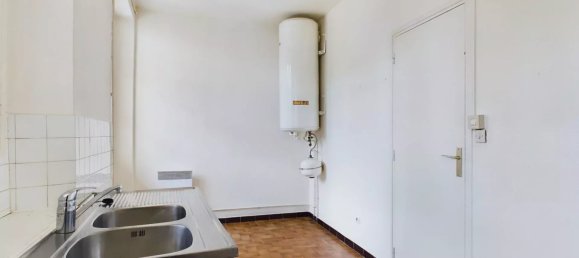 2 chambres Appartement à Nogent-sur-Seine, France No. 87006 8