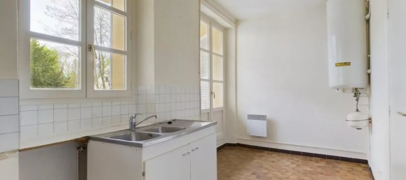 2 chambres Appartement à Nogent-sur-Seine, France No. 87006 9