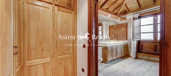 4 bedrooms House in Vilaflor, Spain No. 29762 34