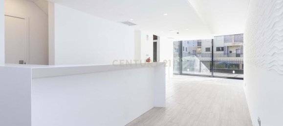 Gewerbliche Immobilie in Lisbon, Portugal 362m², Nr. 278988 3