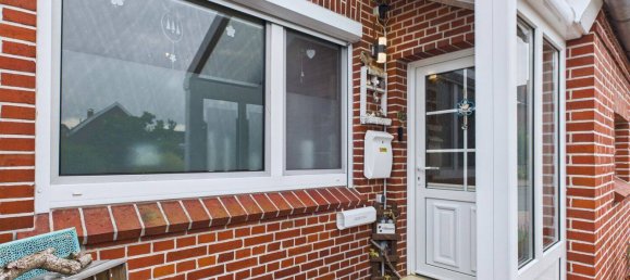 3 bedrooms Townhouse in Leer, Germany No. 289729 2