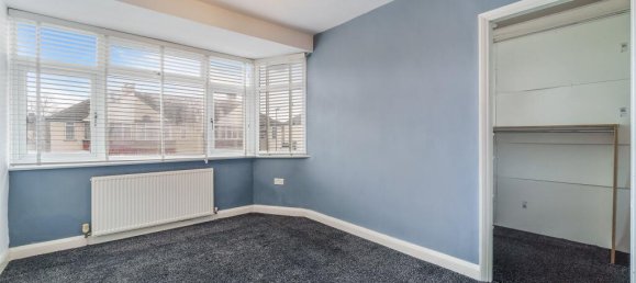 2 bedrooms House in Feltham, United Kingdom No. 9808 11