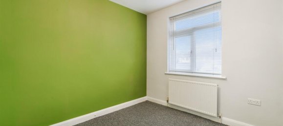 2 bedrooms House in Feltham, United Kingdom No. 9808 12