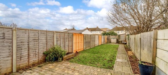 2 bedrooms House in Feltham, United Kingdom No. 9808 17