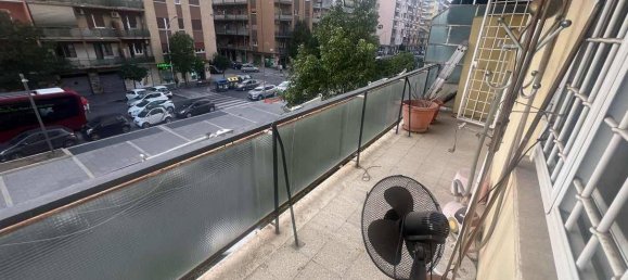Apartamento de 3 dormitorios en Rome, Italy No. 360430 9