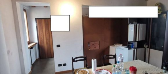 4 rooms Apartment in Vaprio d'Adda, Italy No. 112312 16