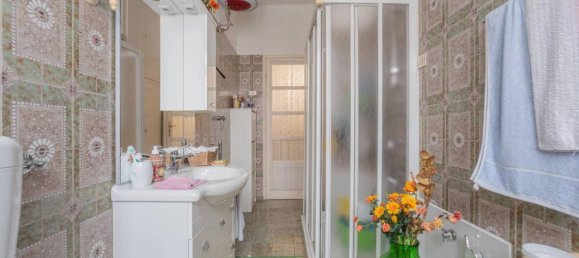 Apartamento de 4 divisões em Asti, Italy N.º 38126 20