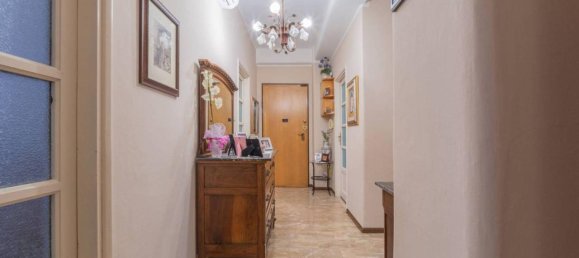 Apartamento de 4 divisões em Asti, Italy N.º 38126 8