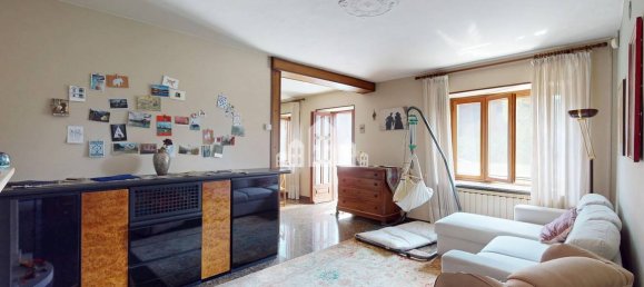 2 bedrooms House in Pavone Canavese, Italy No. 329527 17