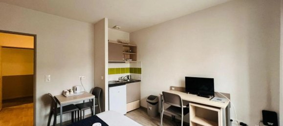 Studio in Nancy, France No. 74047 9