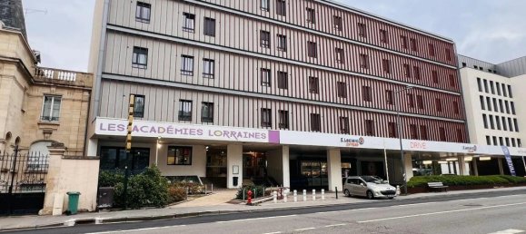 Studio in Nancy, France No. 74047 12