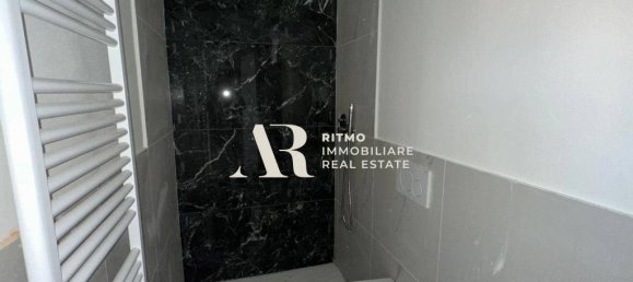 1 bedroom Apartment in Florence, Italy No. 193928 14