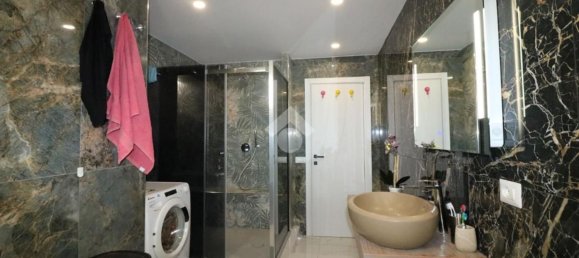 5 rooms Apartment in Genzano di Roma, Italy No. 173038 12