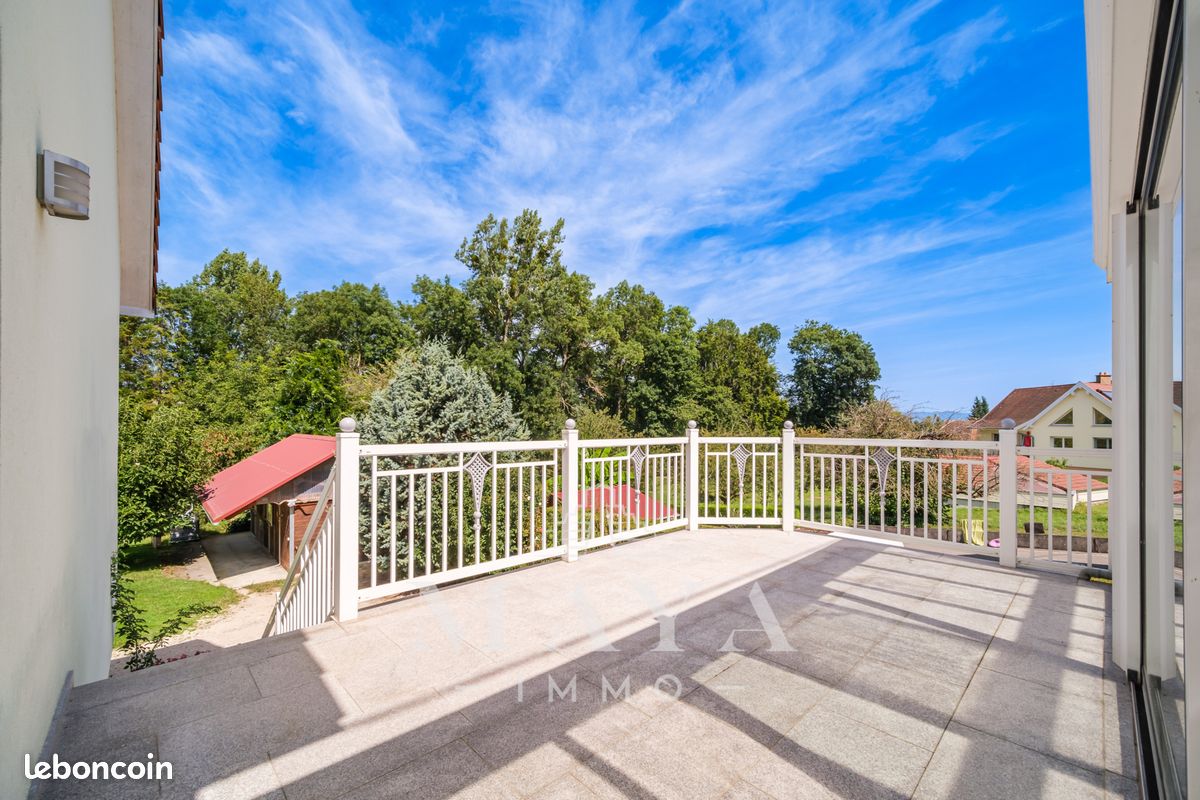 Villa de 3 dormitorios en Helfrantzkirch, France No. 252302