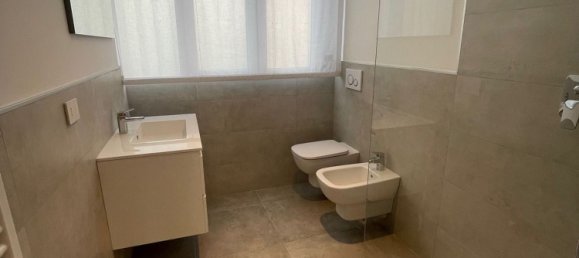 3 Schlafzimmer Wohnung in Milan, Italy, Nr. 244825 8