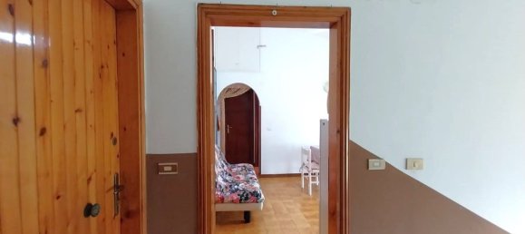 5 Schlafzimmer Wohnung in Santa Maria del Cedro, Italy, Nr. 339010 20
