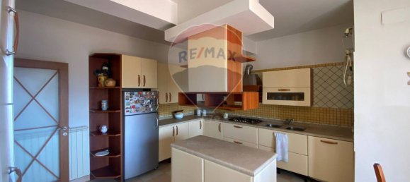 5 bedrooms Villa in San Lorenzello, Italy No. 262168 17