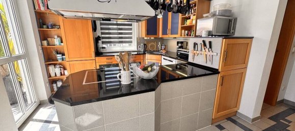 7 rooms House in Straubing-Bogen, Germany No. 318231 3