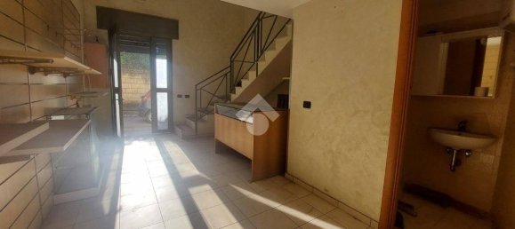 22m² Commercial property in Naples, Italy No. 279333 7