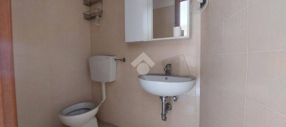 22m² Commercial property in Naples, Italy No. 279333 10