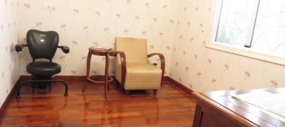 Villa de 4 dormitorios en Tay Ho, Vietnam No. 4196 11