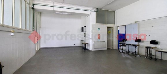 Almacén en Morolo, Italy 2100 m² No. 83063 4