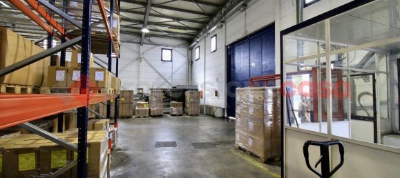 Almacén en Morolo, Italy 2100 m² No. 83063 44