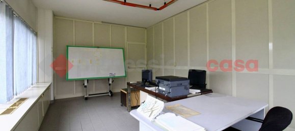 Almacén en Morolo, Italy 2100 m² No. 83063 17