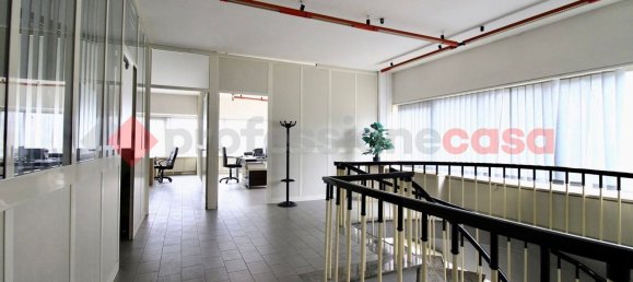 Almacén en Morolo, Italy 2100 m² No. 83063 31