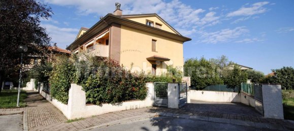 3 bedrooms House in Santarcangelo di Romagna, Italy No. 375365 17